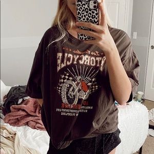 super cute oversized tee shirt!